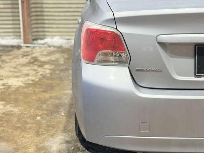 インプレッサG4 1.6 i 4WD　防錆塗装4WDキーレスナビ夏冬タイヤ 1600