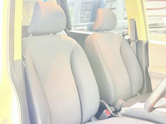 フリード1.5 フレックス エアロ 4WD　防錆塗装4WDキーレス 1500