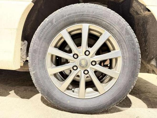 セレナ2.0 ハイウェイスター Vセレクション+Safety アドバンストセーフティ パッケージ 4WD　防錆塗装4WDTVナビBカメETC夏冬タイヤ 2000