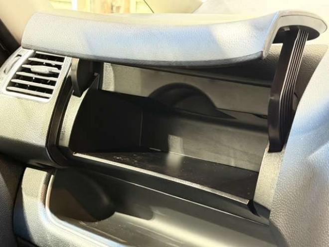 セレナ2.0 ハイウェイスター Vセレクション+Safety アドバンストセーフティ パッケージ 4WD　防錆塗装4WDTVナビBカメETC夏冬タイヤ 2000