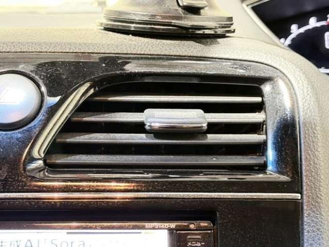 セレナ2.0 ハイウェイスター Vセレクション+Safety アドバンストセーフティ パッケージ 4WD　防錆塗装4WDTVナビBカメETC夏冬タイヤ 2000