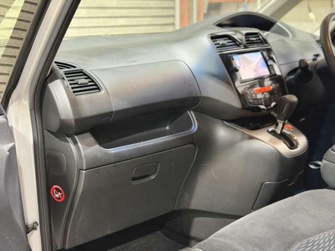 セレナ2.0 20X 4WD　防錆塗装4WDTVナビBカメETC後席モニタ 2000