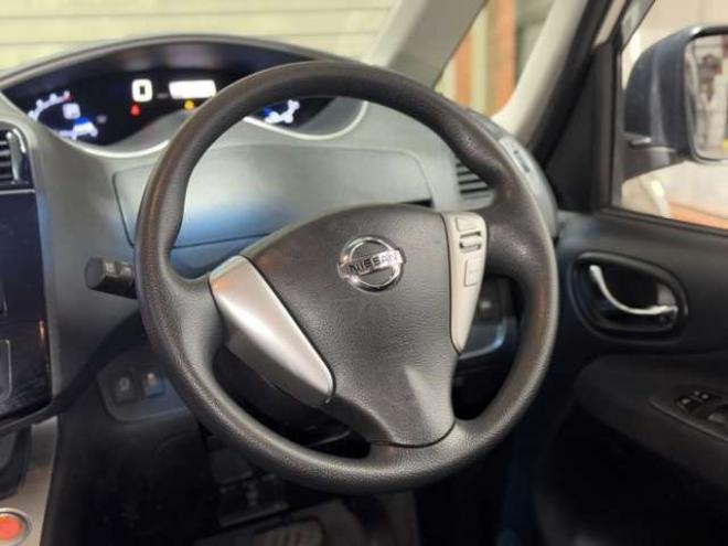 セレナ2.0 20X 4WD　防錆塗装4WDTVナビBカメETC後席モニタ 2000