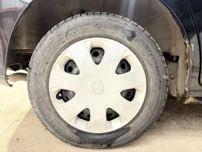 フリード1.5 G ジャストセレクション 4WD　防錆塗装4WDTVナビエンスタ 1500