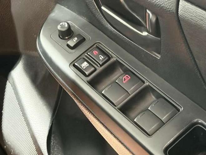 インプレッサG4 1.6 i 4WD　防錆塗装4WDキーレスCD夏冬タイヤ 1600