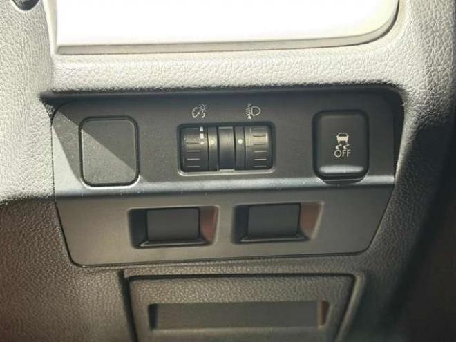 インプレッサG4 1.6 i 4WD　防錆塗装4WDキーレスCD夏冬タイヤ 1600