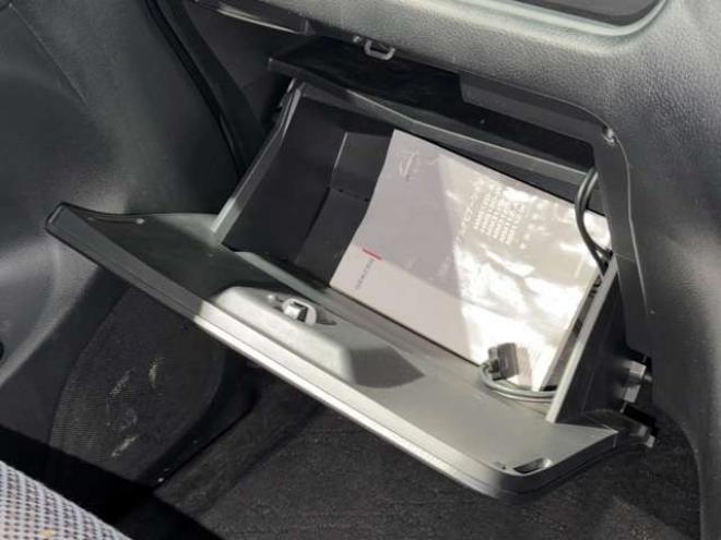 セレナ2.0 ハイウェイスター 4WD　防錆塗装4WDTVナビBカメ 2000