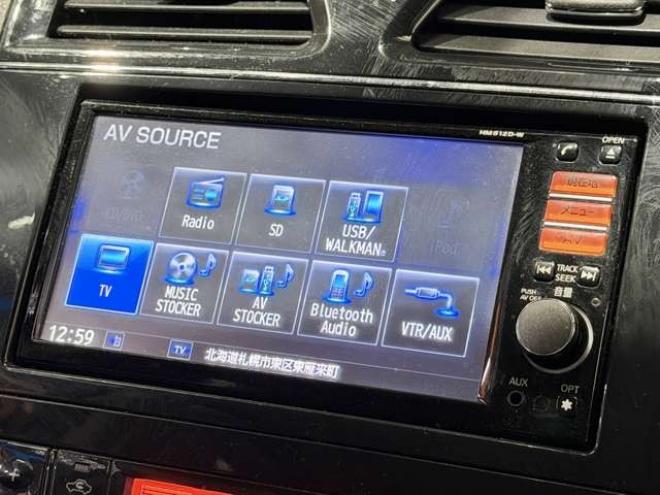 セレナ2.0 ハイウェイスター 4WD　防錆塗装4WDTVナビBカメ 2000