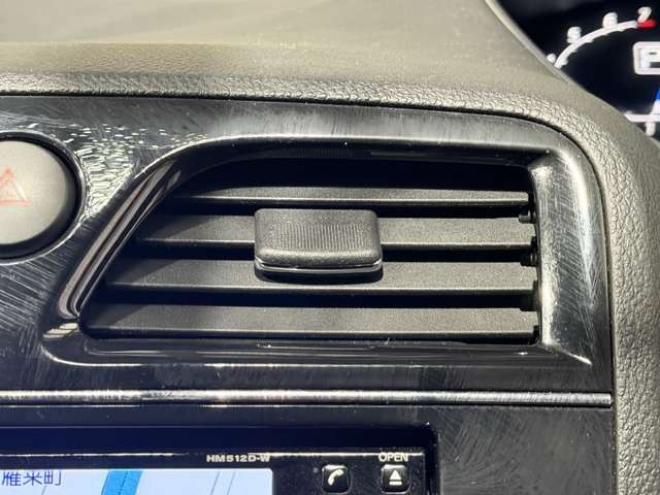 セレナ2.0 ハイウェイスター 4WD　防錆塗装4WDTVナビBカメ 2000