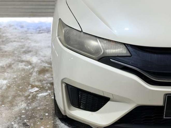 フィット1.3 13G Fパッケージ 4WD　防錆塗装4WDスマキーCD 1300