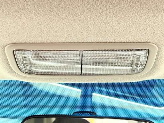 フィット1.3 13G Fパッケージ 4WD　防錆塗装4WDスマキーCD 1300