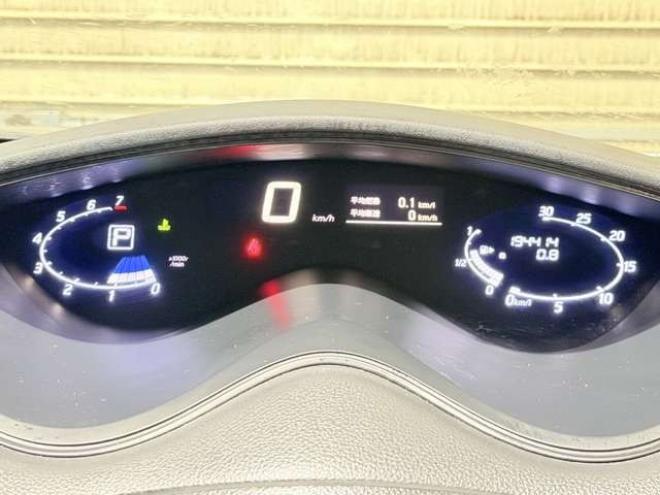 セレナ2.0 20S 4WD　防錆塗装4WDキーレスTVナビBカメ夏冬タイヤETC 2000