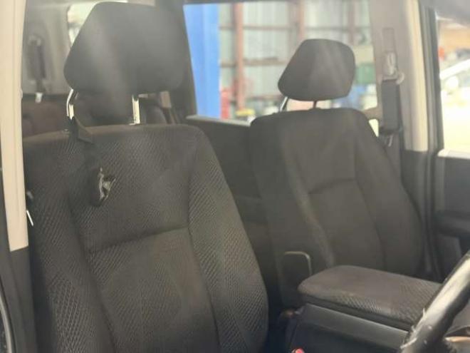 ステップワゴン2.0 スパーダ Z 4WD　防錆塗装4WDTVナビBカメエンスタ 2000