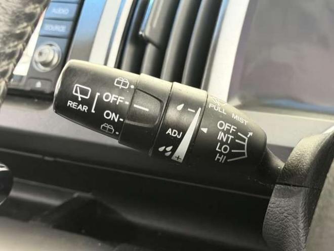 ステップワゴン2.0 スパーダ Z 4WD　防錆塗装4WDTVナビBカメエンスタ 2000