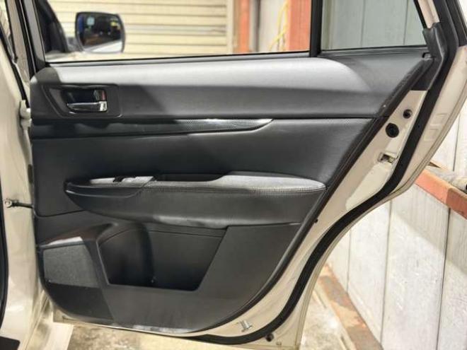 レガシィワゴン2.5 i Sパッケージ 4WD　防錆塗装4WDTVナビETC 2500