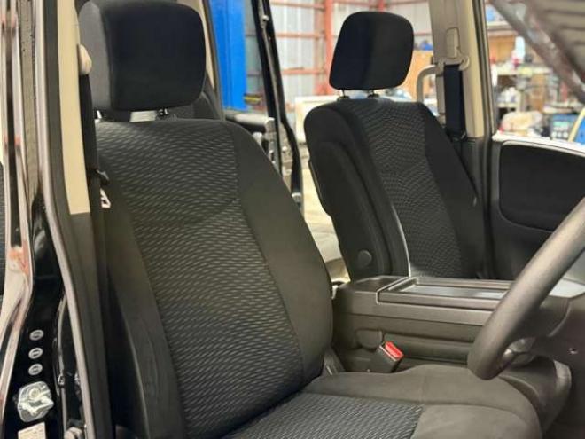 セレナ2.0 20X Vセレクション+Safety 4WD　防錆塗装4WDTVナビBカメETCエンスタ夏冬タイヤ 2000