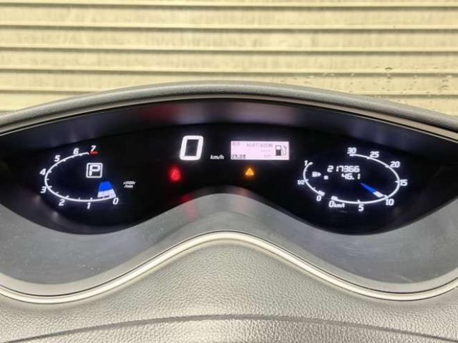 セレナ2.0 20X Vセレクション+Safety 4WD　防錆塗装4WDTVナビBカメETCエンスタ夏冬タイヤ 2000