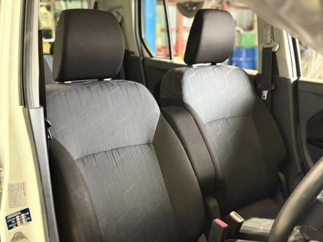 ワゴンRスティングレー X 4WD　防錆塗装4WDTVナビ 660