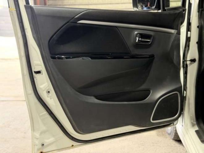 ワゴンRスティングレー X 4WD　防錆塗装4WDTVナビ 660