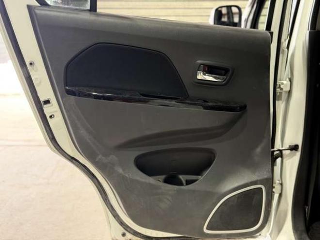 ワゴンRスティングレー X 4WD　防錆塗装4WDTVナビ 660