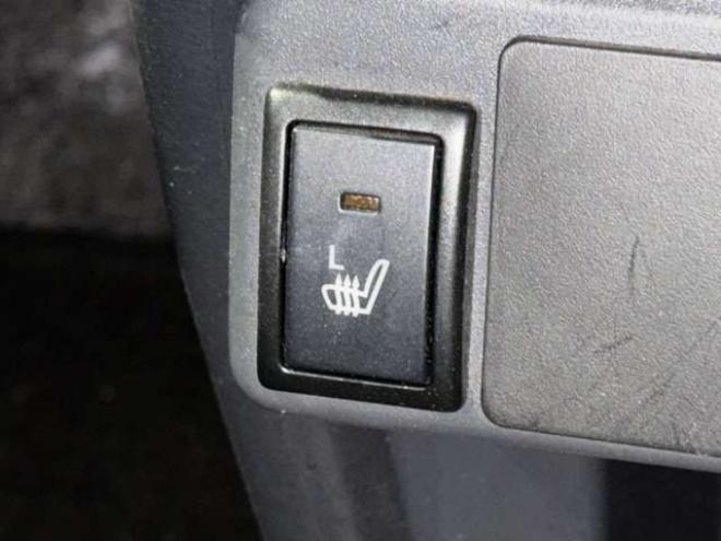 ワゴンRスティングレー X 4WD　防錆塗装4WDTVナビ 660