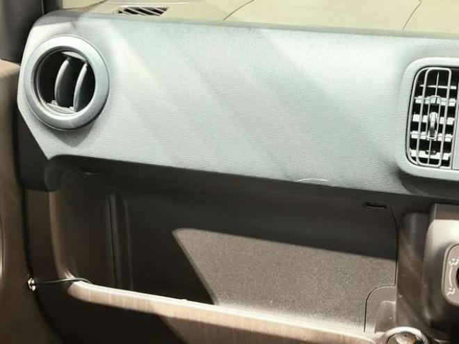 パッソ1.0 X　防錆塗装キーレスCD 2WD 1000