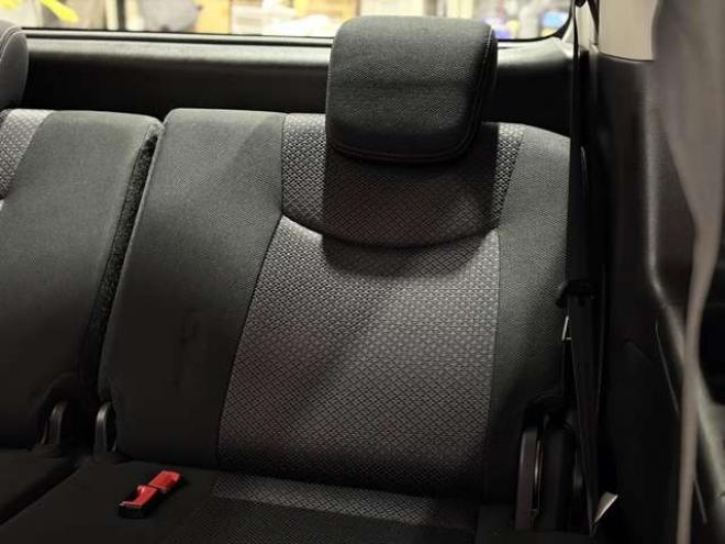 セレナ2.0 ハイウェイスター 4WD　防錆塗装4WD 2000