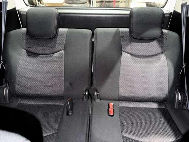 セレナ2.0 ハイウェイスター 4WD　防錆塗装4WD 2000