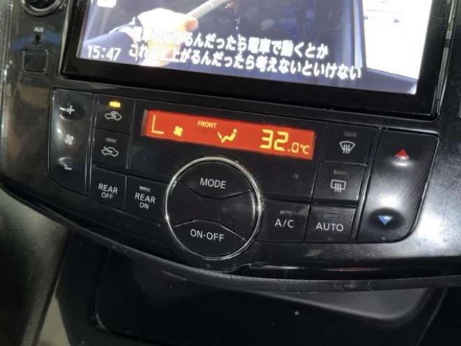 セレナ2.0 ハイウェイスター 4WD　防錆塗装4WD 2000