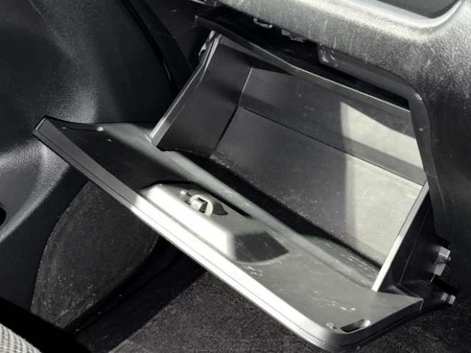 セレナ2.0 ハイウェイスター 4WD　防錆塗装4WD 2000