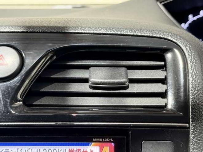 セレナ2.0 ハイウェイスター 4WD　防錆塗装4WD 2000