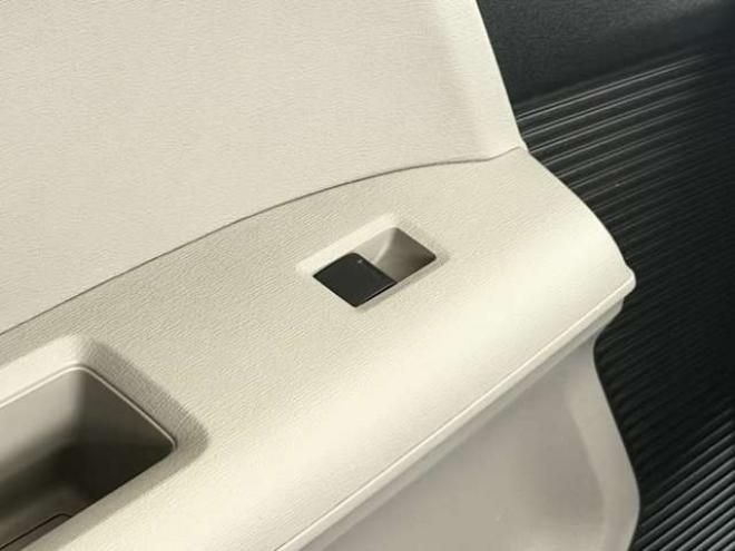 フリード1.5 G エアロ Lパッケージ 4WD　防錆塗装4WDTVナビBカメエンスタ夏冬タイヤ 1500