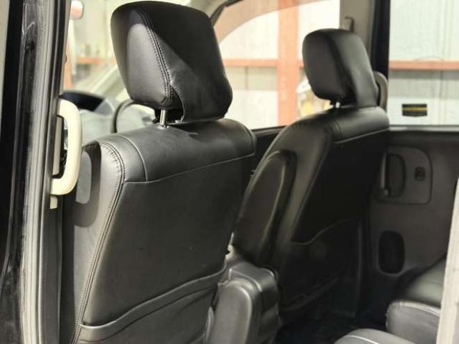 セレナ2.0 ライダー Jパッケージ 4WD　防錆塗装4WDTVナビBカメETC夏冬タイヤ 2000