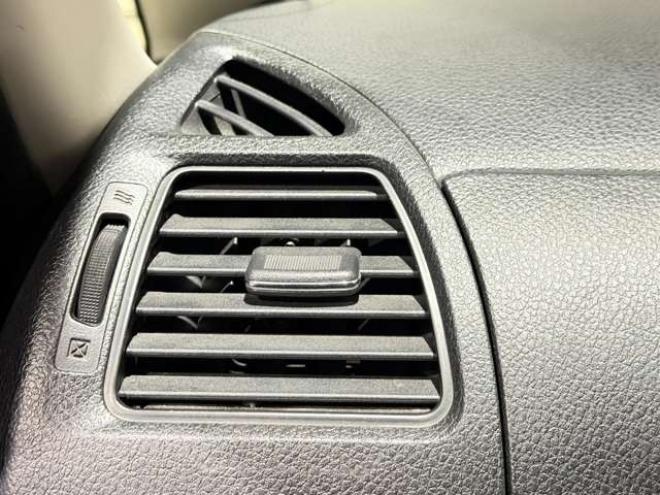 セレナ2.0 ライダー Jパッケージ 4WD　防錆塗装4WDTVナビBカメETC夏冬タイヤ 2000