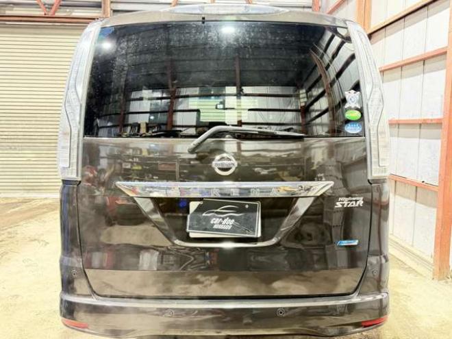 セレナ2.0 ハイウェイスター アドバンストセーフティ パッケージ 4WD　防錆塗装4WD 2000