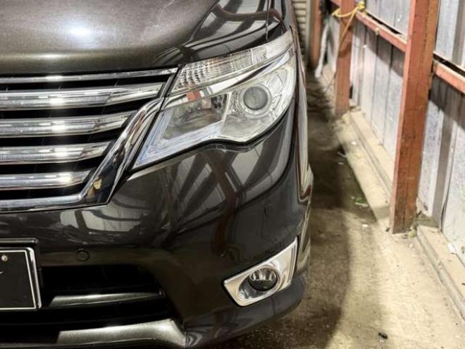 セレナ2.0 ハイウェイスター アドバンストセーフティ パッケージ 4WD　防錆塗装4WD 2000