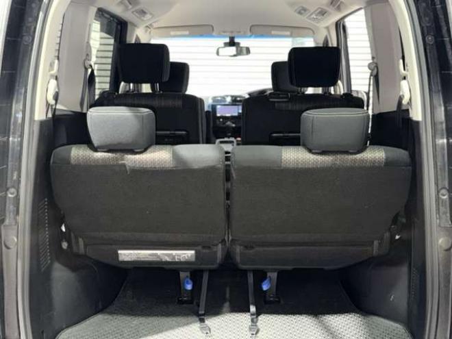 セレナ2.0 ハイウェイスター アドバンストセーフティ パッケージ 4WD　防錆塗装4WD 2000