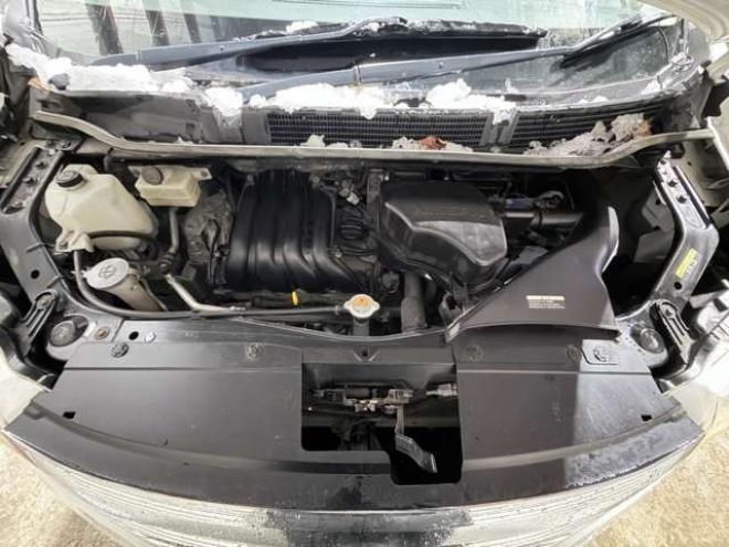 セレナ2.0 ハイウェイスター 4WD　防錆塗装4WDスマキー 2000