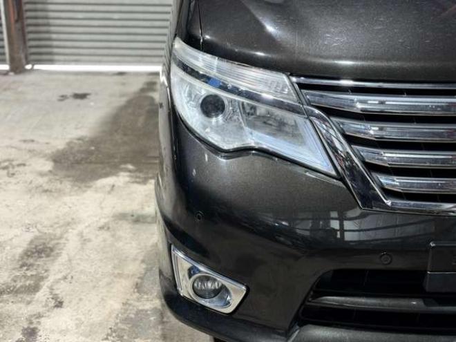 セレナ2.0 ハイウェイスター アドバンストセーフティ パッケージ 4WD　防錆塗装4WDTVナビBカメ後席モニタ夏冬タイヤ 2000