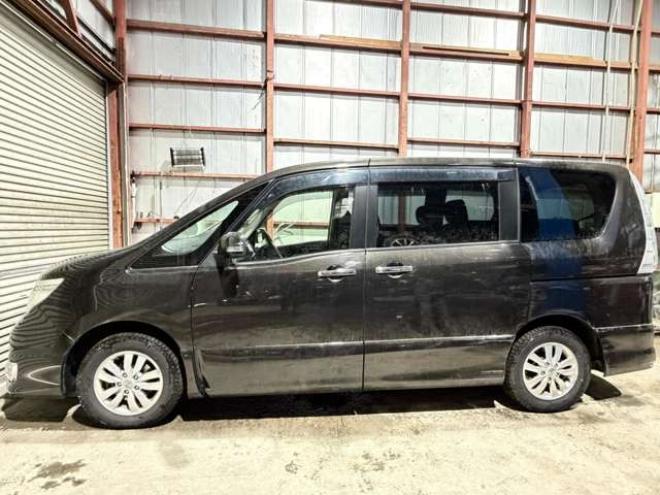 セレナ2.0 ハイウェイスター アドバンストセーフティ パッケージ 4WD　防錆塗装4WDTVナビBカメ後席モニタ夏冬タイヤ 2000