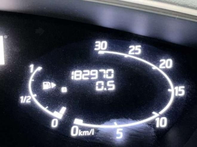 セレナ2.0 ハイウェイスター Vセレクション+Safety 4WD　防錆塗装4WDTVナビBカメエンスタ後席モニタ 2000