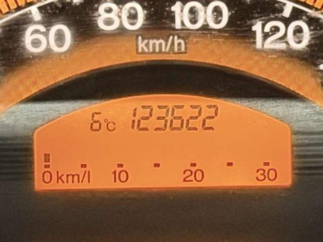 フリード1.5 G エアロ 4WD　防錆塗装4WDキーレスCDエンスタETC夏冬タイヤ 1500