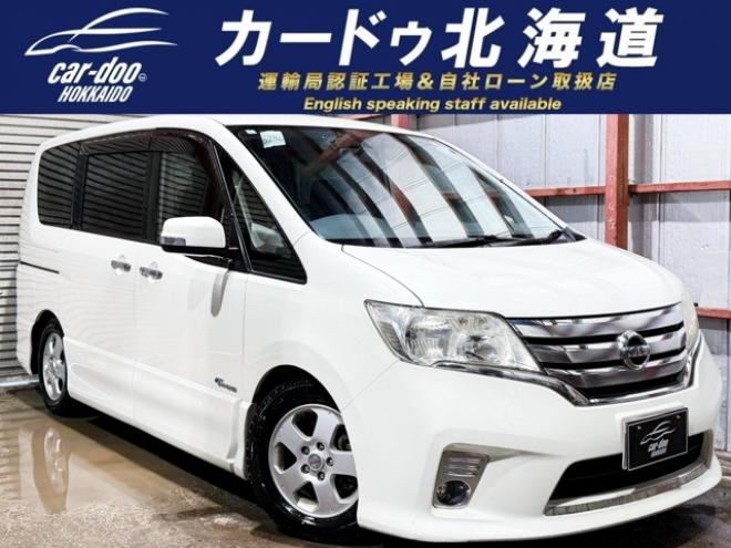 セレナ2.0 ハイウェイスター 4WD　防錆塗装4WDTVナビBカメ後席モニタETCドラレコ 2000