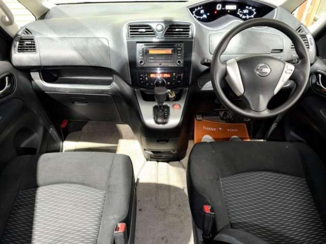 セレナ2.0 20S アンシャンテ 送迎タイプ オートステップ仕様 4WD　防錆塗装4WDスマキーCD 2000