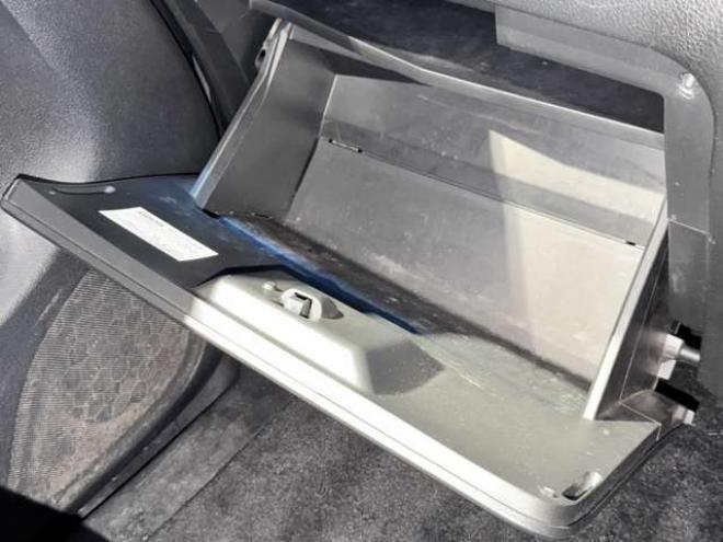 セレナ2.0 ハイウェイスター 4WD　防錆塗装4WDTVナビ 2000