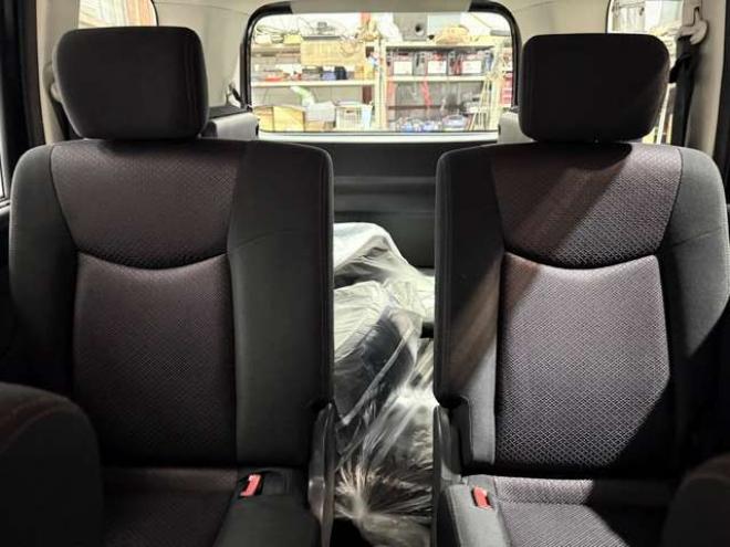 セレナ2.0 ハイウェイスター 4WD　防錆塗装4WDTVナビBカメエンスタ夏冬タイヤ 2000