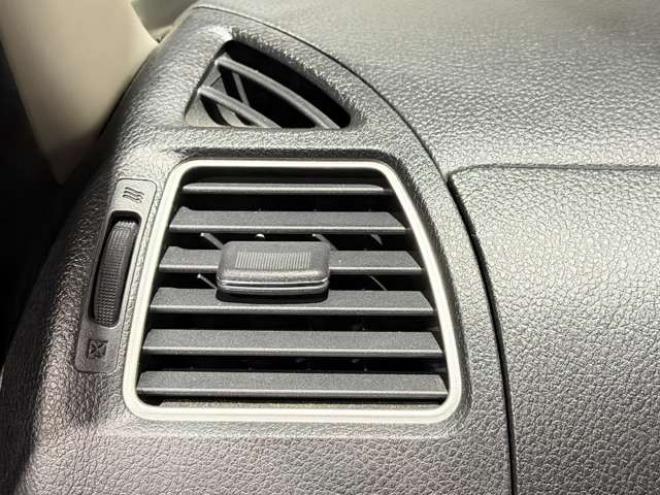 セレナ2.0 ハイウェイスター 4WD　防錆塗装4WDTVナビBカメエンスタ夏冬タイヤ 2000