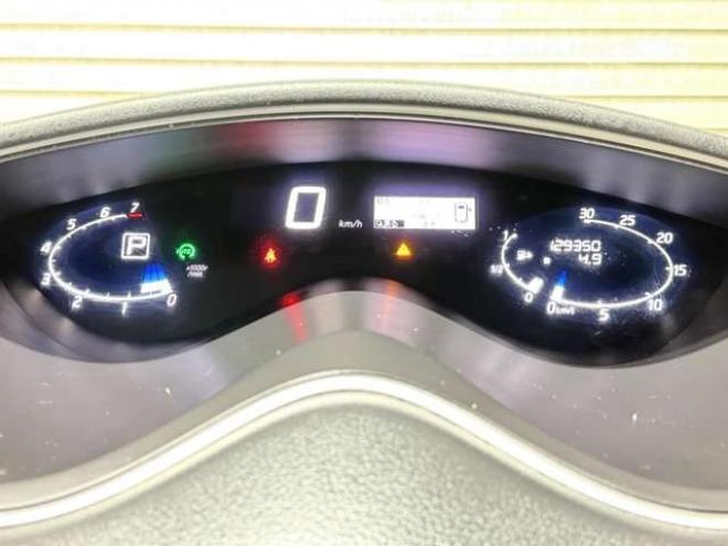 セレナ2.0 ハイウェイスター 4WD　防錆塗装4WDTVナビBカメ 2000