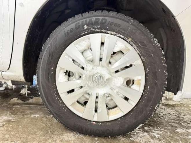 セレナ2.0 20X 4WD　防錆塗装4WDラジオナビETC 2000