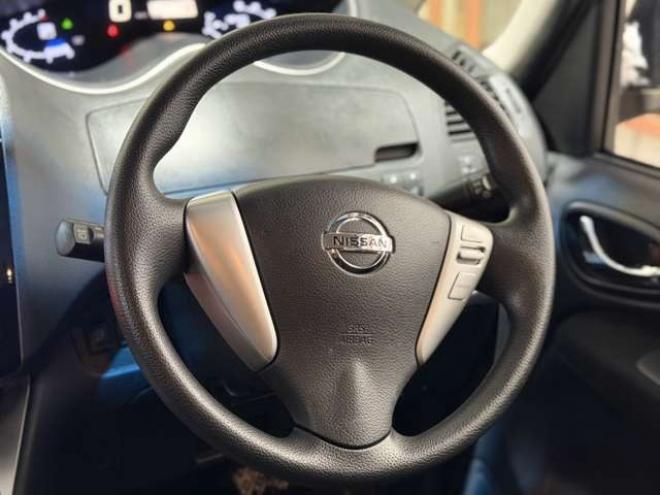 セレナ2.0 20X 4WD　防錆塗装4WDラジオナビETC 2000